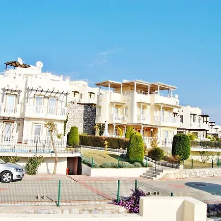 Turquoise 2+1 Ozel Havuzlu Villa